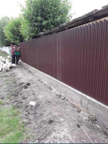 construire gard sipca metalica, pret garduri metalice din sipca, construim gard metalic din sipca firma