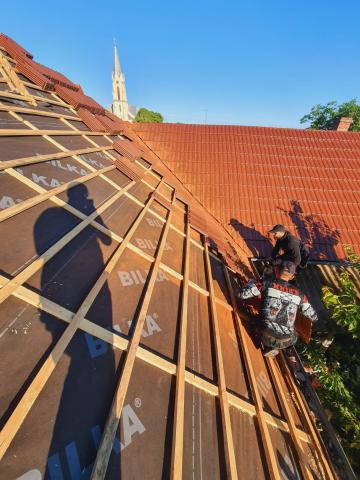 montaj folie anticondens acoperisuri, pret manope montaj sipca si folie acoperis