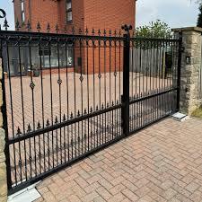 producator porti fier forjat, gard si poarta fier din teava patrata preturi, porti curti din fier forjat