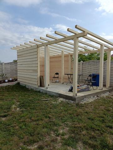 constructii foisoare gradina, pret foisor curte, realizare foisoare din lemn