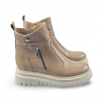 ghete cu platforma, ghete dama, ghete piele naturala, incaltaminte femei, incaltaminte dama, ghete online, ghete calduroase, ghete cu talpa inalta, ghete cu siret, ghete cu talpa flatform, ghete moja, bocanci piele, ghete piele, ghete cool, ghete ieftine, ghete moderne, incaltaminte calduroasa