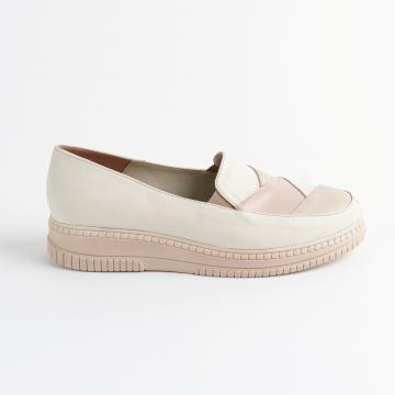 mocasini, pantofi dama, loafersi, mocasini de dama, mocasini, pantofi piele cu talpa joasa, pantofi casual din piele, pantofi sport din piele, pantofi perforati din piele, pantofi din piele, pantofi piele la comanda, pantofi piele pe comanda, pantofi pe comanda, pantofi piele comozi, pantofi piele birou