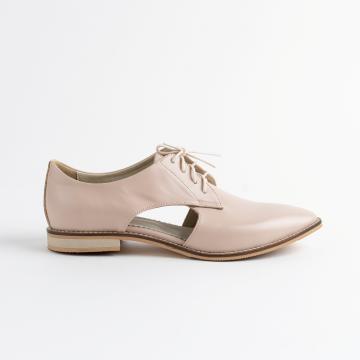 pantofi piele cu talpa joasa, pantofi casual din piele, pantofi sport din piele, pantofi perforati din piele, pantofi din piele, pantofi piele la comanda, pantofi piele pe comanda, pantofi pe comanda, pantofi piele comozi, pantofi piele birou