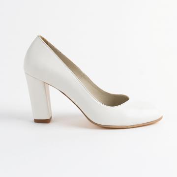 pantofi pumps piele naturala, incaltaminte piele naturala, incaltaminte dama, pantofi cu toc, pantofi din piele, pantofi la comanda, pantofi  cu toc mediu, pantofi comozi din piele, pantofi pe comanda, pantofi cu toc mic, pantofi cu toc patrat, pantofi piele comozi, pantofi piele pentru birou