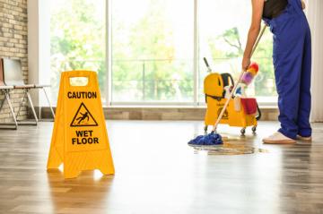 servicii curatenie firme, curatenie sediu firme birouri office, pret curatenie la birou
