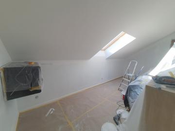 Finisaje si renovare case si vile la rosu