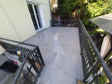 firma placare marmura si granit terase, placare cu marmura si granit scari si interioare, montaj marmura si granit