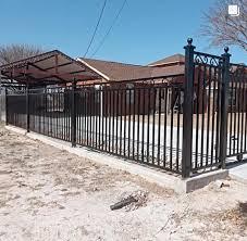 firma constructie gard fier cu soclu de beton, preturi garduri metalice profil patrat, constructii garduri curti